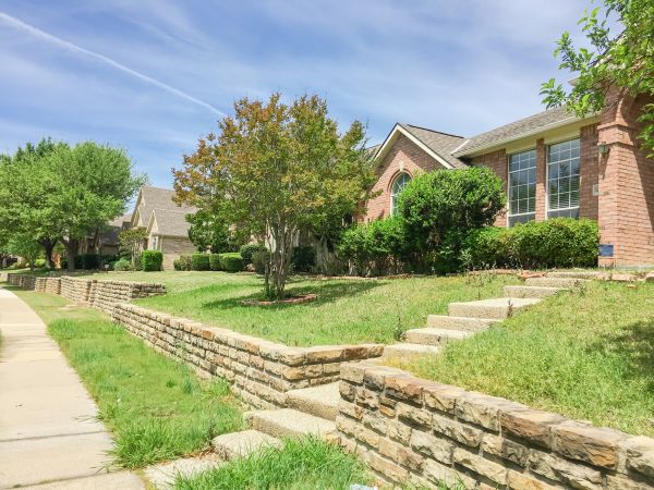Sloped Yard Landscaping in Battle Ground